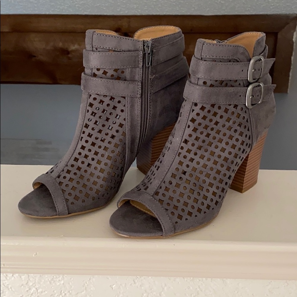 JustFab Sandals